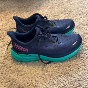 COPY - Hoka Clifton 8 running shoes